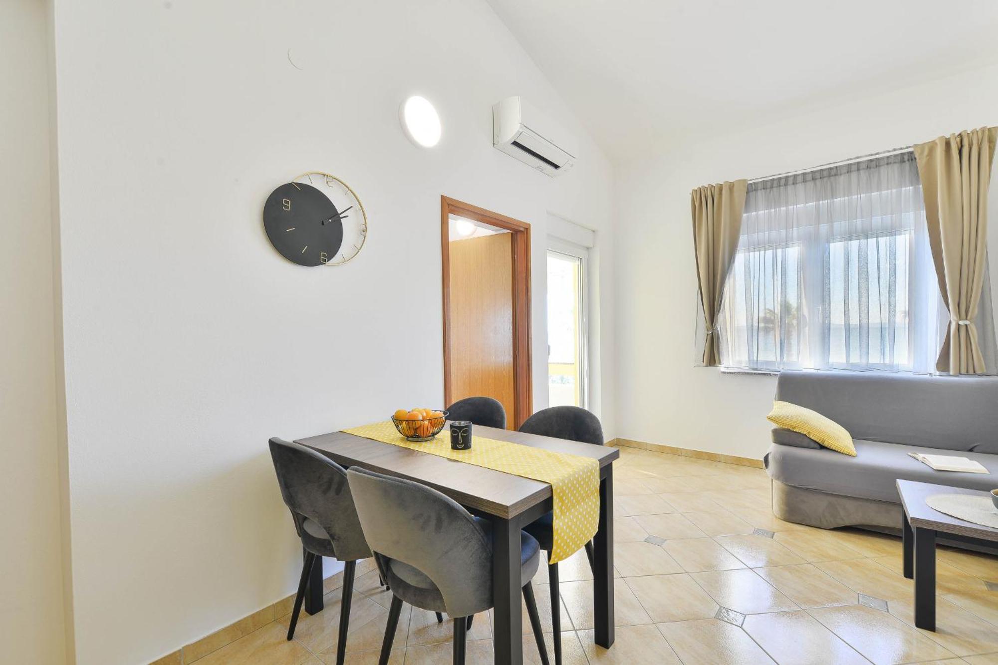 Apartment House Inga Vir Exterior foto